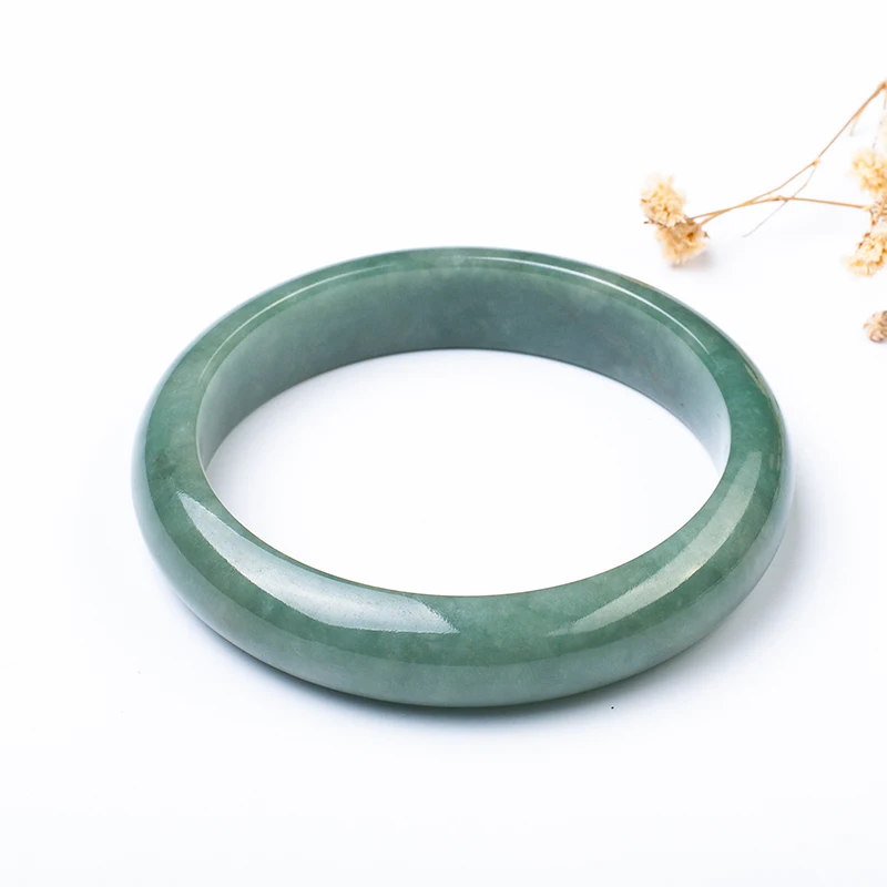 

Zheru Pure Natural Myanmar Jade A-Class Carved 54-62mm Light Green Jade Bracelet Exquisite Bracelet Send Certificate
