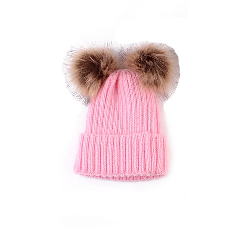 Baby pink 2 шт./компл. Семейные комплекты Шапки из искусственного меха с помпоном для маленьких девочек и мальчиков, осень-зима теплая без полей для мужчин Para Bebe детские вязаные шапки без полей - Цвет: Baby pink