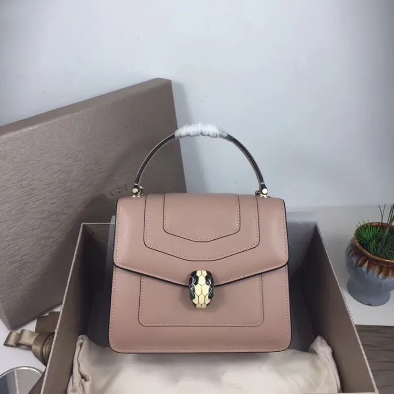 

Fashion For Luxury Handbags Women PATCHWORK Bags Designer 2021 V Pu Leather Black Soft Washed Messenger Flap G&G Bag