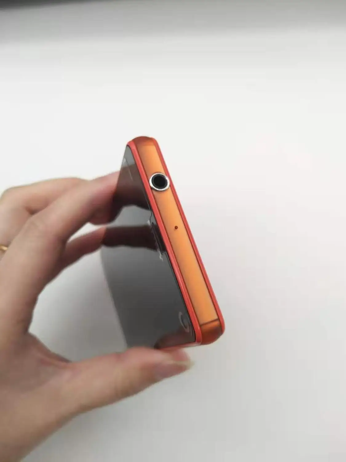 Восстановленный Смартфон Sony Xperia Z3 Compact D5803 экран 4 6 дюйма четырехъядерный