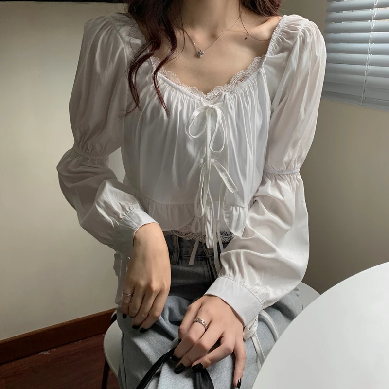 

Autumn new 2020 retro style shirt ladies long-sleeved design short tops white and black drawstring blouses