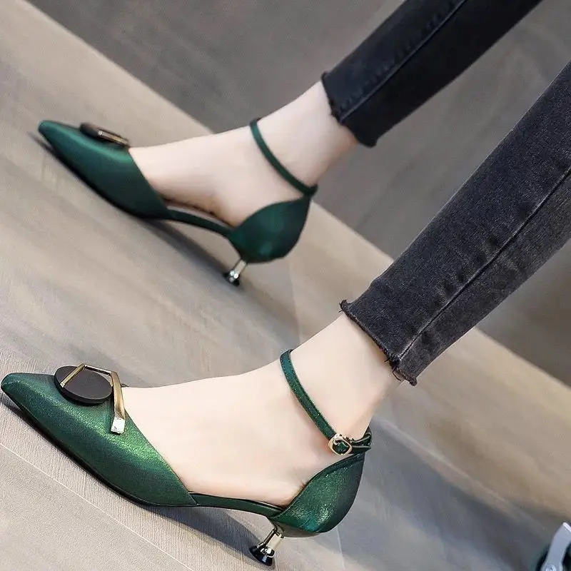 

Women's Classic Black Pu Leather High Heels Women's Fashion Black Comfortable Fashion High Heels