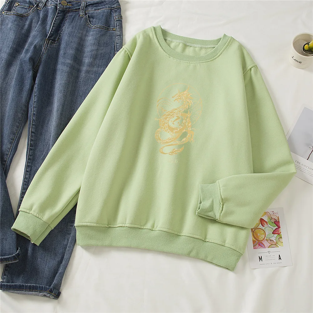 Soft Girl Crewneck Sweatshirt Woman Vintage Womens Graphic Sweetshirt Dragon Pattern Women Hoodies Aesthetic Clothes Cool Style