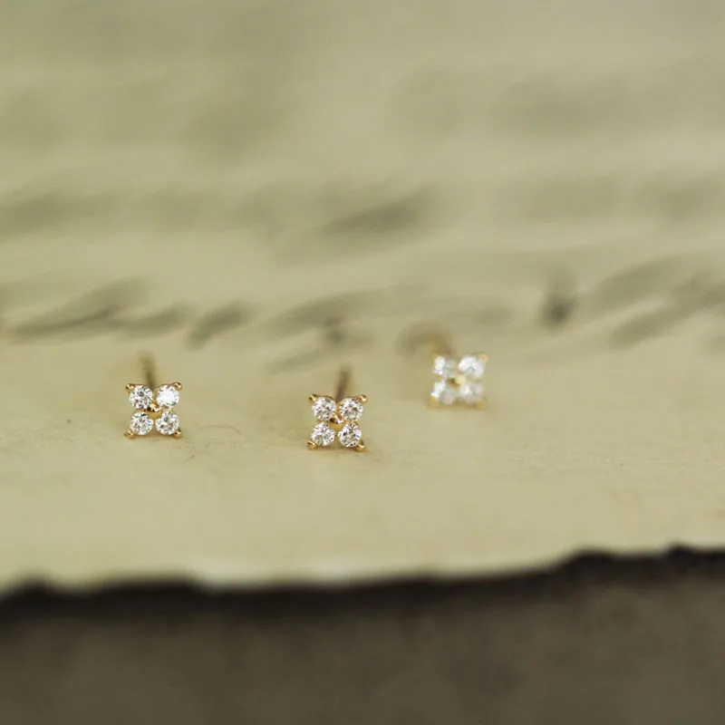 Женские серьги-гвоздики с кристаллами 14 к | Украшения и аксессуары