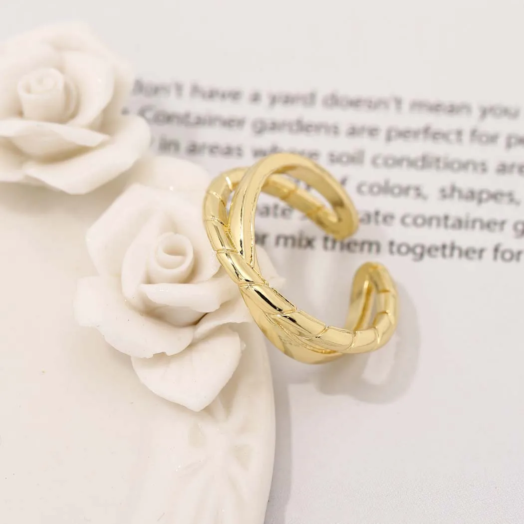 

Chereda Luxury Zircon Simple Ring Irregular 18k Gold Plated Ring For Women Geometric Adjustable Open Ring Jewelry Bijoux Femme