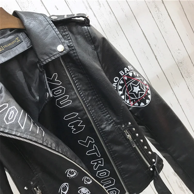 Punk Style Lapel Women's PU Leather Coat Epaulet Belt Printed Motorcycle Wear Faux Soft Leather Outerwear Rivet Short Jacket