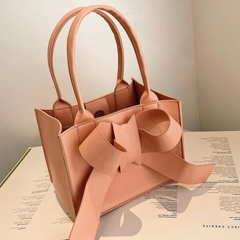 

Luxury 2021 New Fashion One-shoulder Messenger Handbags High-end Designer Western Style Simple Bowknot Portable Small Square Bag