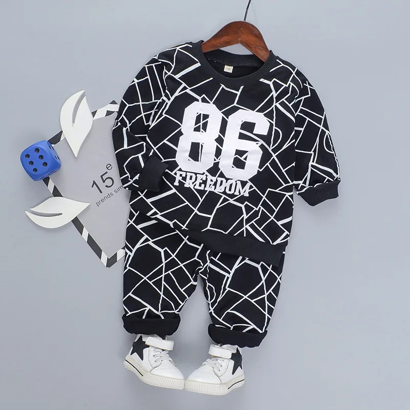 

Комплект осенней спортивной одежды для мальчиков, 2 шт.