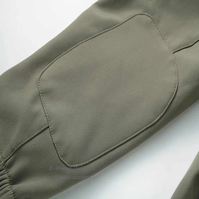 

Outdoor Men's Tactical Military Softshell Fleece Jacket Waterproof Hunting And Hiking Jacket Warm Hooded Army Coat