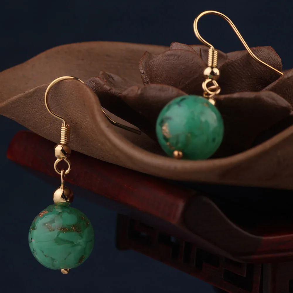 Этнические зеленые белые синие серьги ручной работы с цветной глазурью