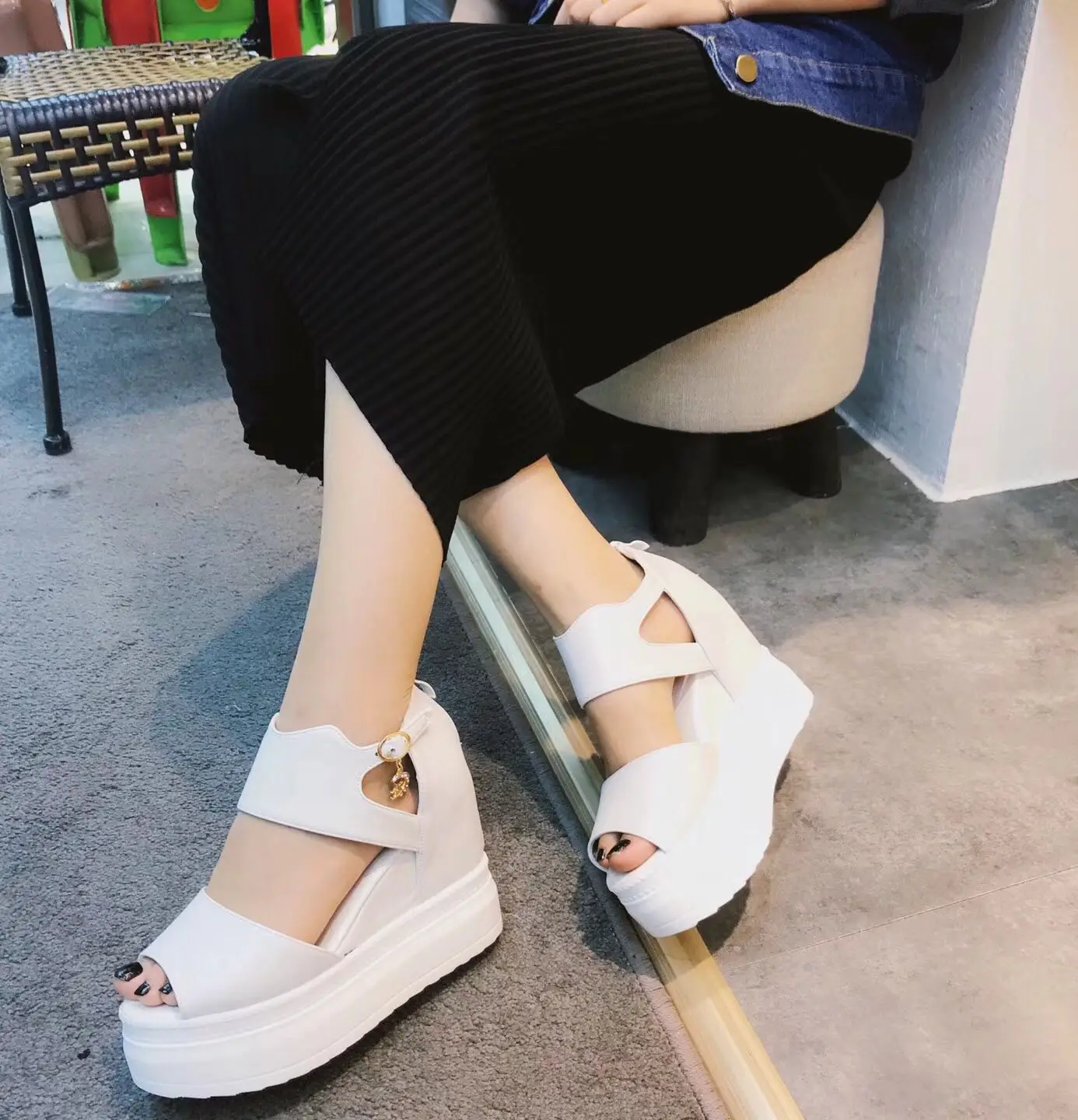 

11cm sandals for female students summer new style Korean style wedge high heel thick bottom fish mouth flat bottom