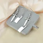 Винтажные висячие серьги в форме ножа и меча для женщин и девушек в стиле ретро, милые маленькие металлические украшения, женская бижутерия