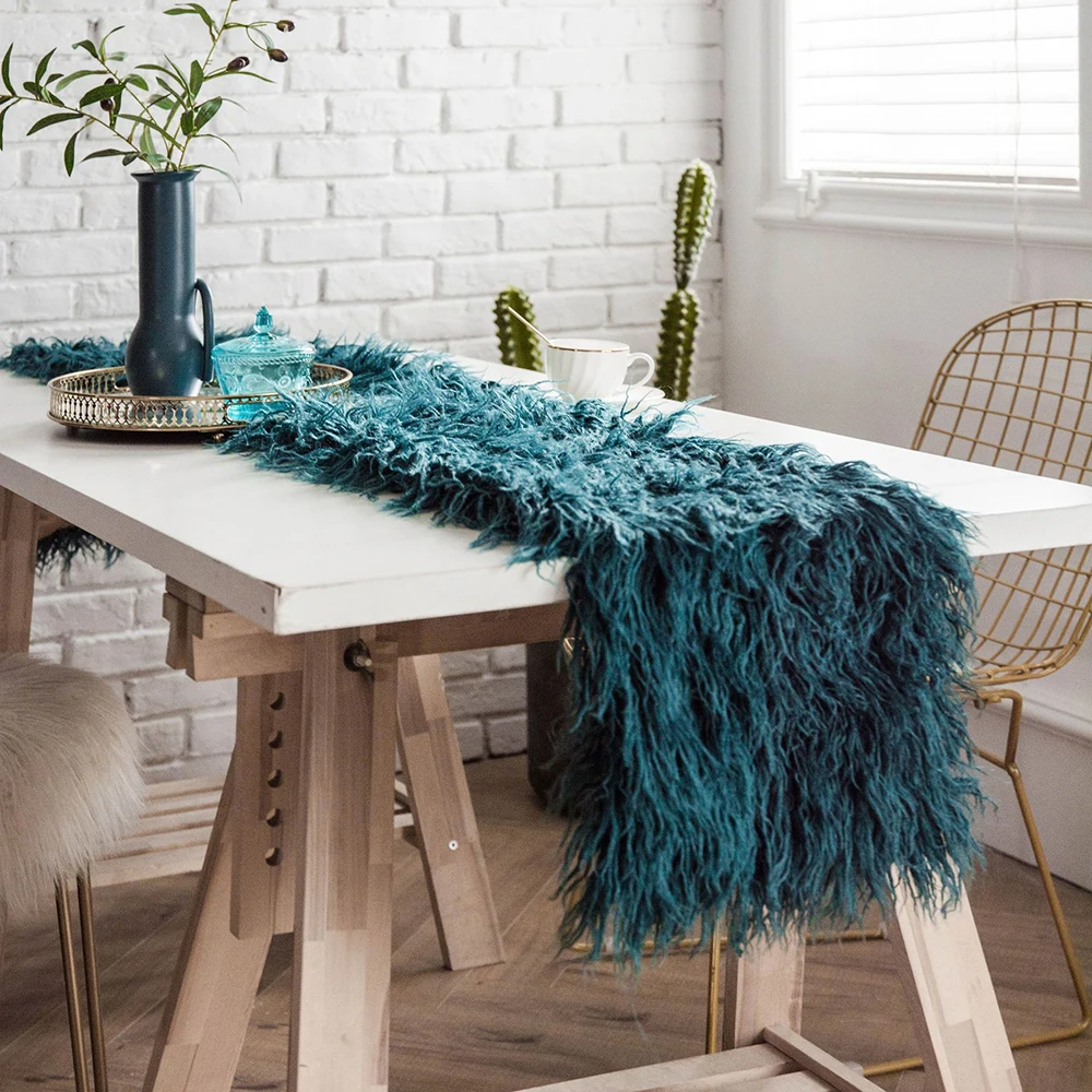 

European Luxury Wool Table Runner Pink Decoration Long Shaggy Fuzzy Fur Faux Elegant Artificial Dining Table Runners Home Decor