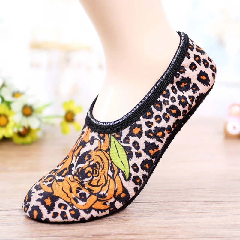 Мужские тапочки для дома теплые Нескользящие толстые носки пола взрослых и детей