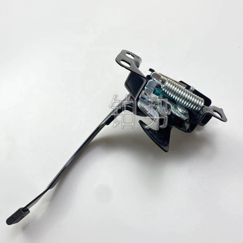

Car Engine compartment cover lock assembly 2015-Hon daX R-V RU1 RU5 1.8L EXi 1.5L Head cover lock Engine cover lock Fender lock