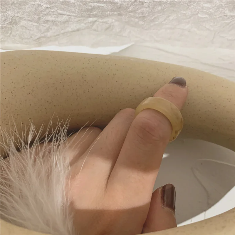 FFLACELL 2021 Смола холодный ветер акрил янтарно-бежевый кольцо для женщин вечерние