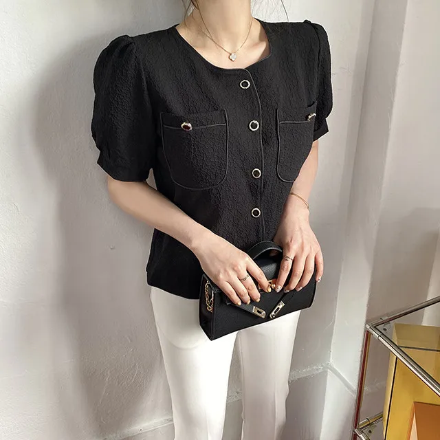 

Korejpaa Women Shirt 2021 Summer Korean Chic All-Match Design Round Neck Trim Contrast Button Double Pocket Puff Sleeve Blouses