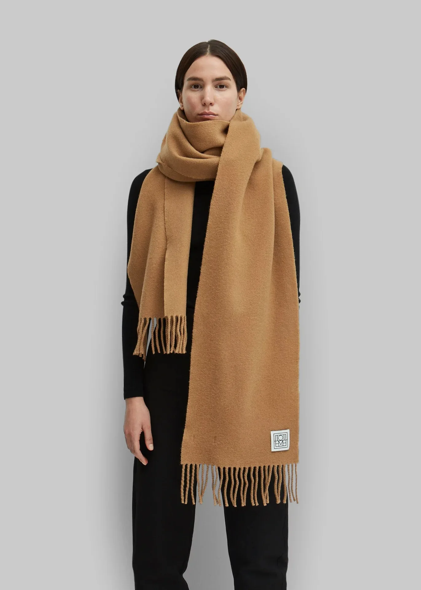 

Шарф и нагрудник женский шерстяной Теплый с кисточками длинный однотонный Зимний новый стиль