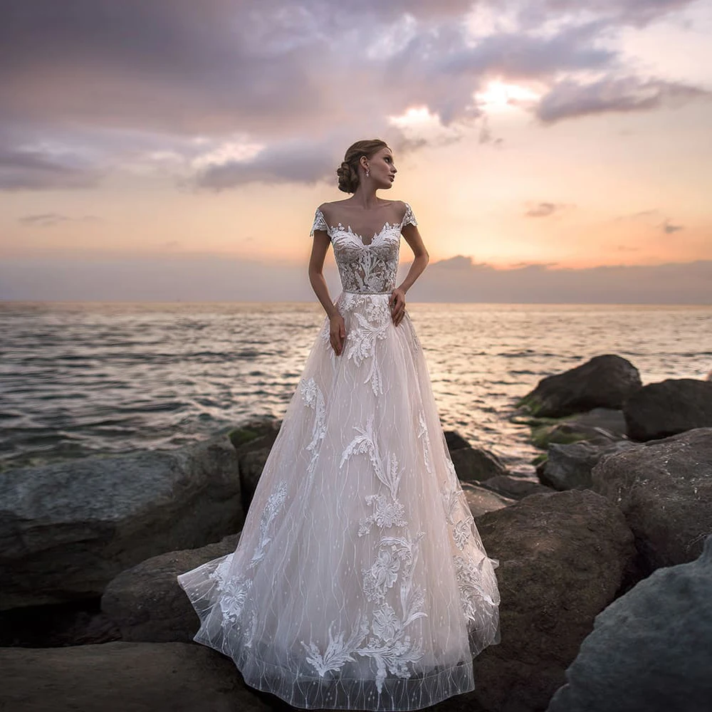 

Cheap Wedding Dresses Appliques Pleat Bateau Short Sleeve Lace Up A-Line Bridal Gowns Novia Do 2021
