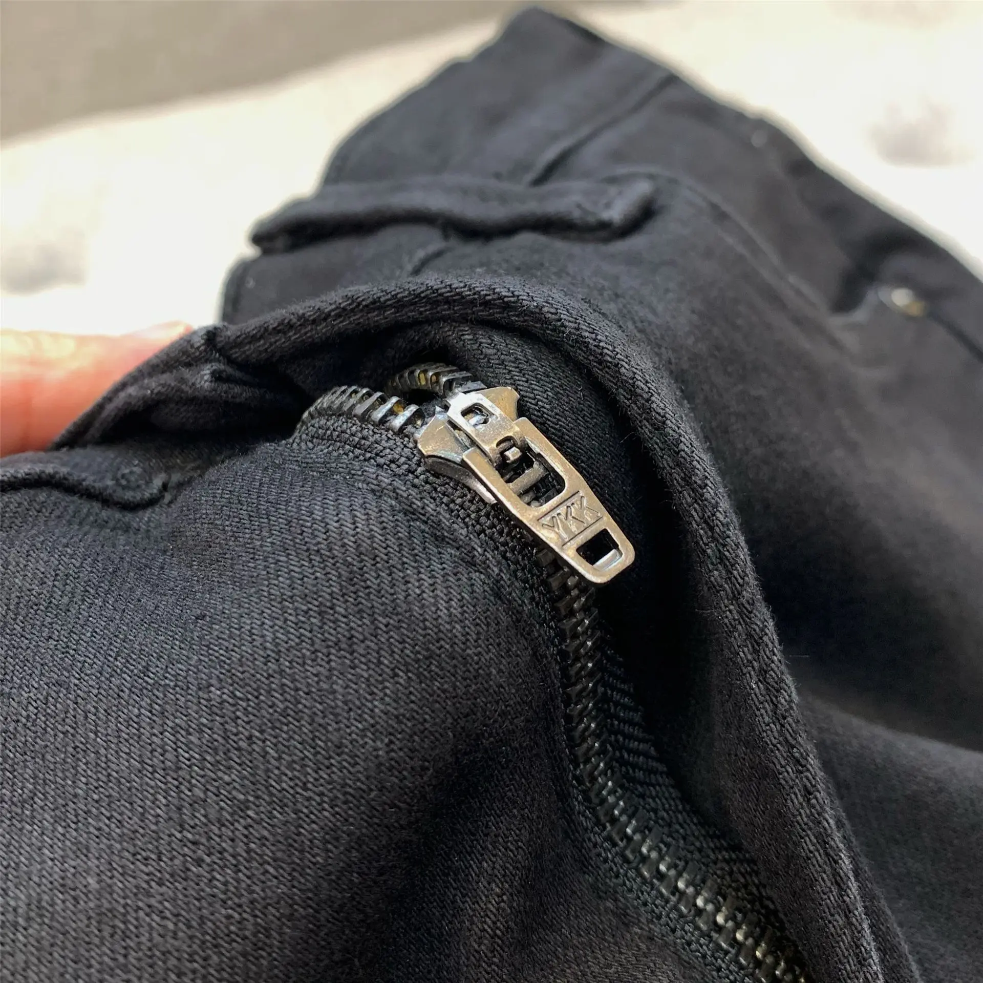 

2021 Fall/winter Stretch High-rise Black Slim-fit Velvet Jeans
