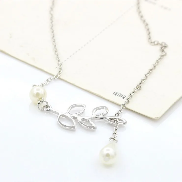 Лидер продаж 2023 ожерелья и подвески серебряного цвета с большими листьями