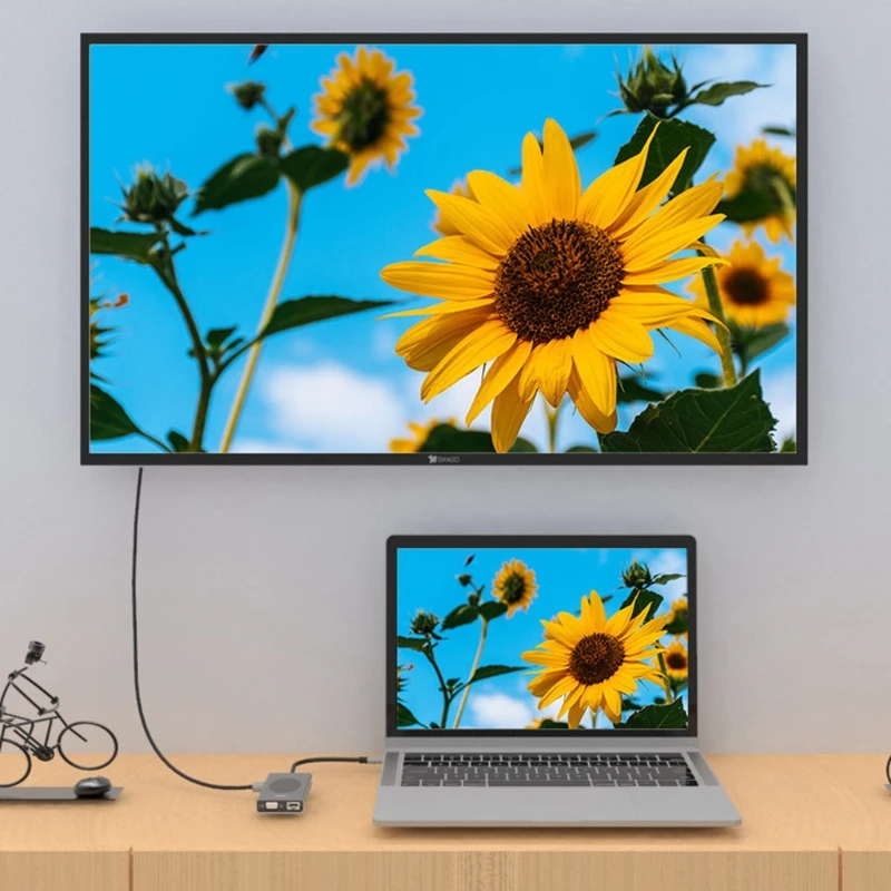 

All in One USB TypeC Hub 15 Ports 4K HDMI-Compatible VGA Rj45 Ethernet PD Fast Docking Station Sd Tf Audio3.5mm Hot Sale