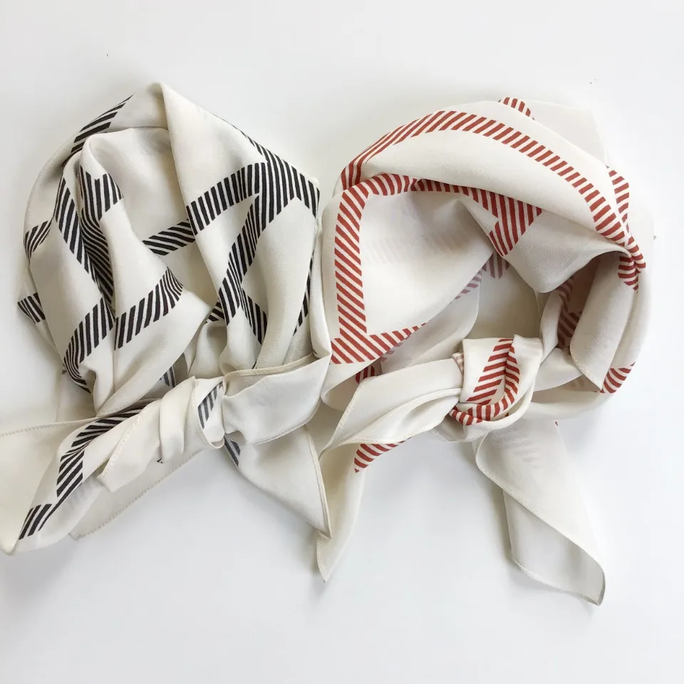 

Women Silk Scarf Geometric Print Headband