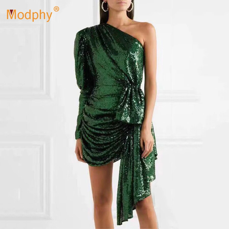 

2021 Autumn New Women Christmas Fashion Sexy Shoulder Long Sleeve Bodycon Style Green Sequins Mini Party Dress Vestidos