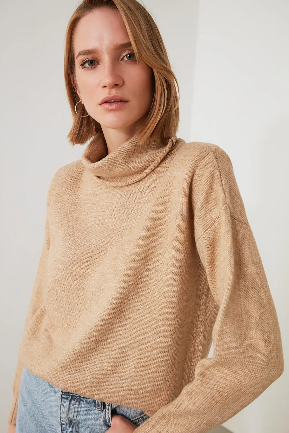 

Trendyol With Shoulder Pads Knitwear Sweater TWOAW21KZ2127