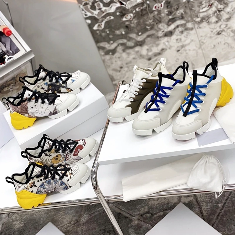 

2022 Women Lady Sneakers Flat Platform Trainer Shoes Multicolor Printed Technical Fabric Connect Lace up Casual Run Away shoes