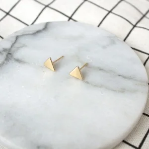 

2019 Simple Earrings Mini Triangle Earrings for Women Gift Geometric Punk Temperament Stud Earrings Fashion Jewelry Wholesale