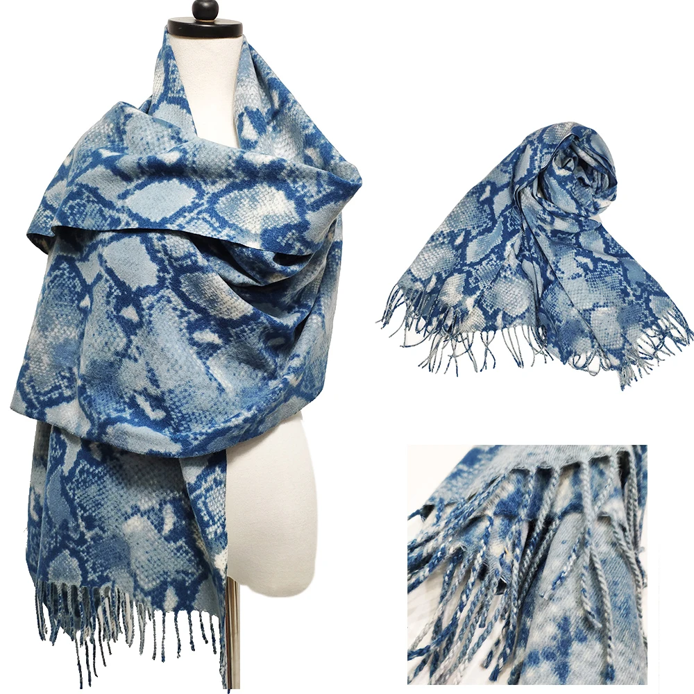 Осенне зимний шарф с леопардовым принтом женский длинный из искусственного