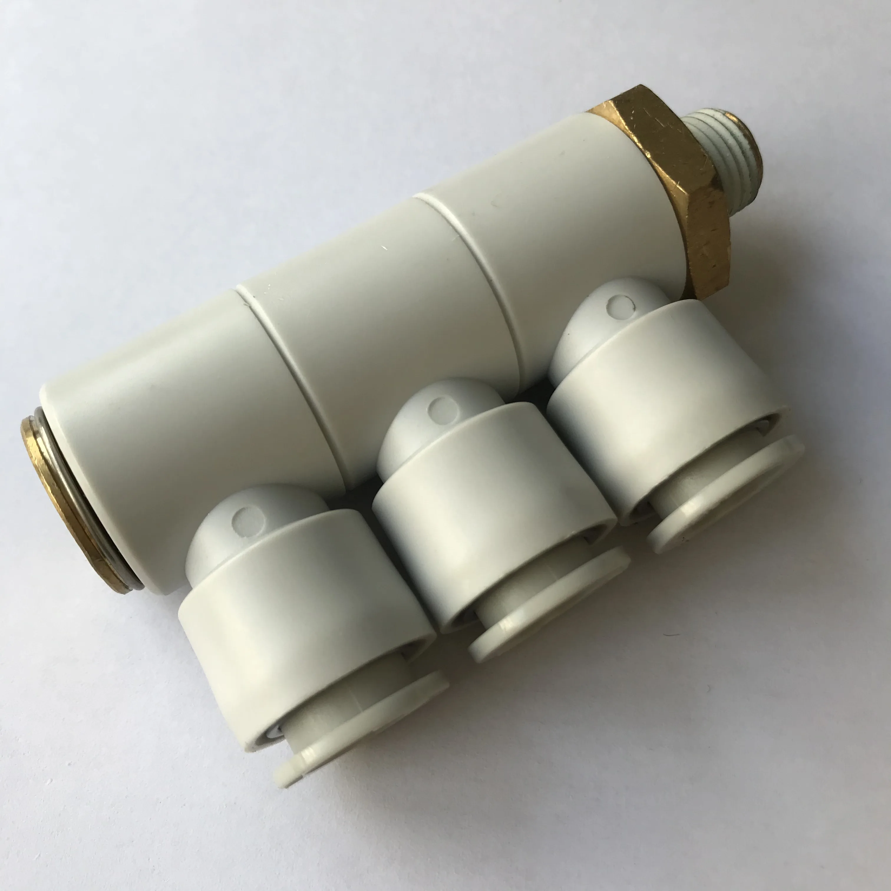 Размер трубки 12mm-1/4 PT резьба Стиль Воздушный фитинг тройной Универсальный