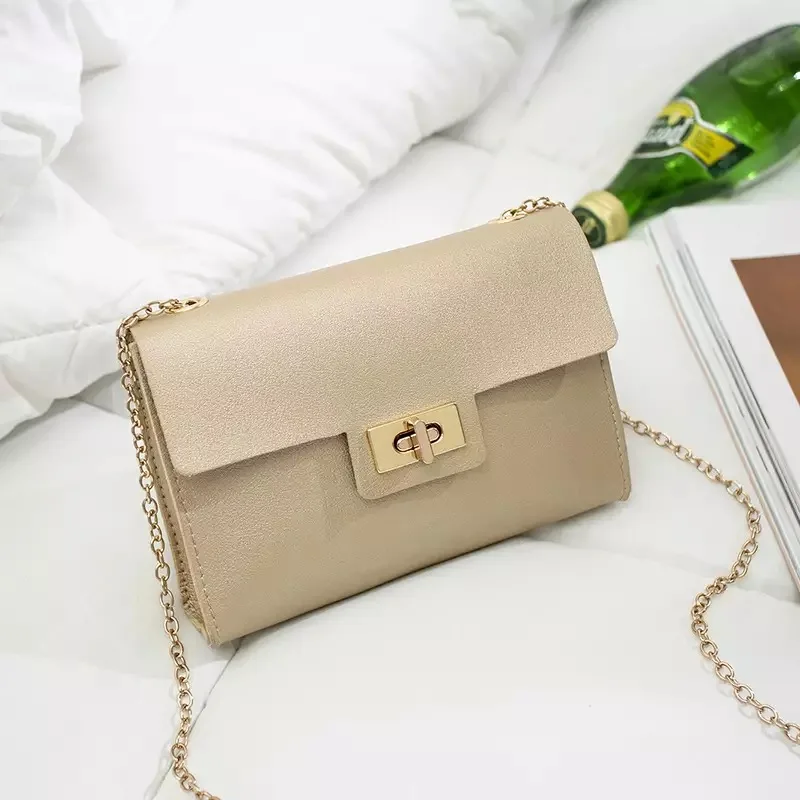 

Fashion Exquisite Shopping Bag Retro Casual Women Totes Shoulder Bags Female Leather Solid Color Chain Handbag for Women 2021