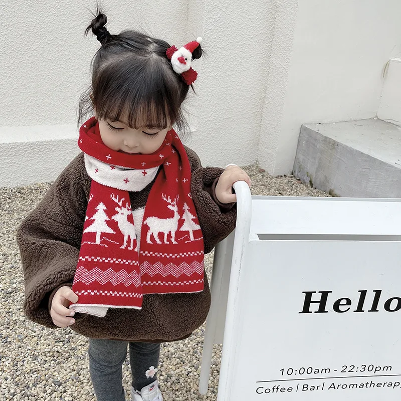 

Knitting Christmas Scarf Diamond Winter Children's Snood Lace Double-sided Printing Two-color Warmth Elk Christmas Tree Wool New
