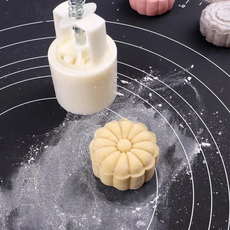 1SET baking Mid-autumn moon cake mold Plastic fondant mung bean pumpkin hand pressing pastry embossing | Дом и сад