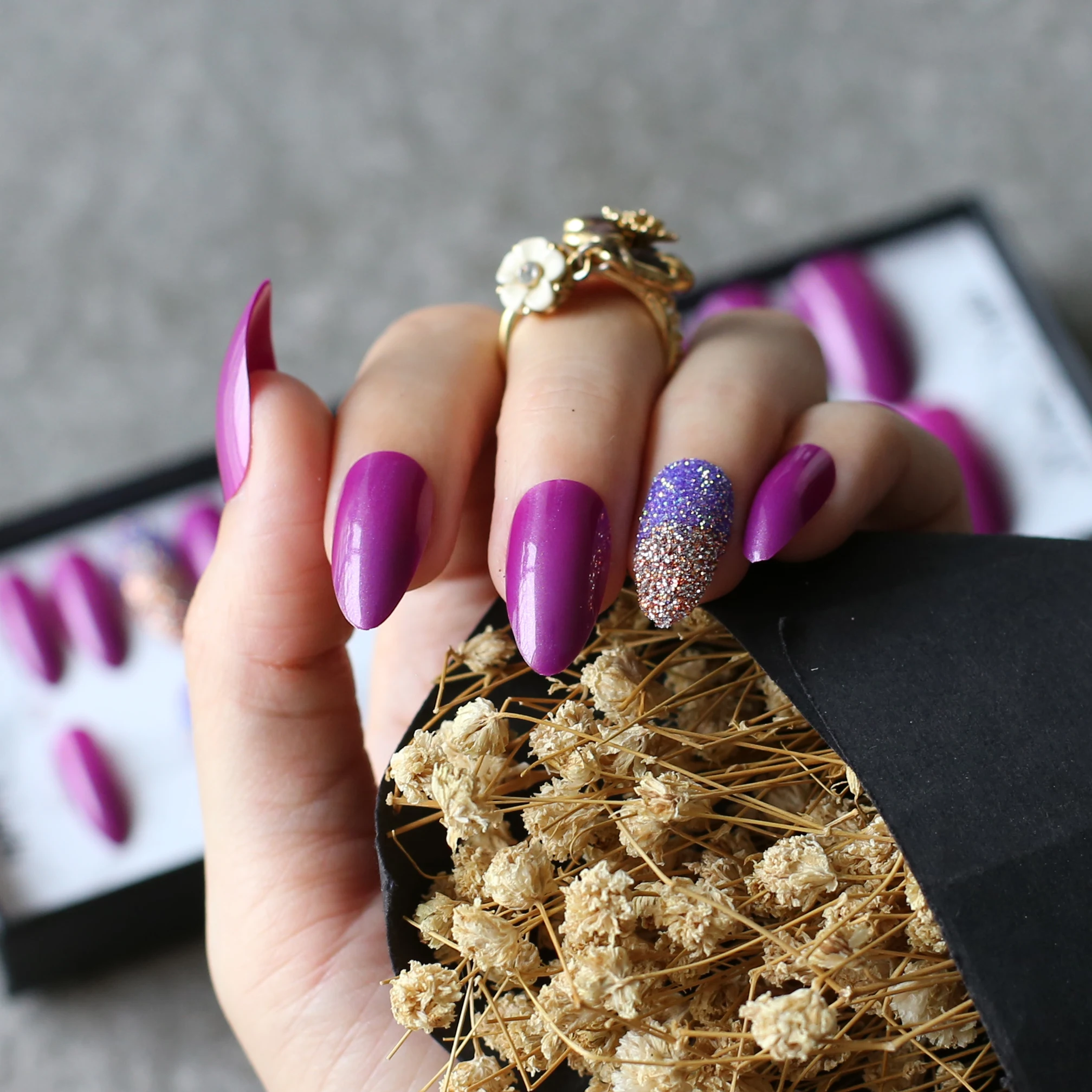 Блестящие Черные накладные ногти на шпильке красные Омбре синие полный набор