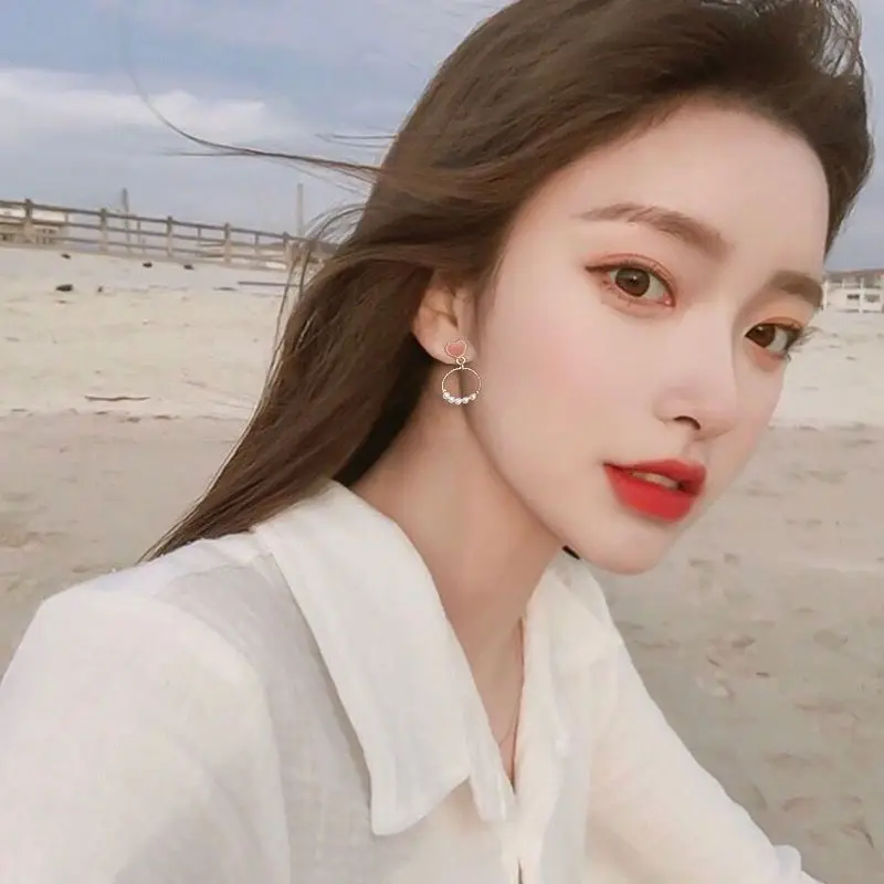 

2 pairs of outfits ~ simple face and thin earrings Han Xiaoqing fresh net red sweet temperament love pearl earrings female earri