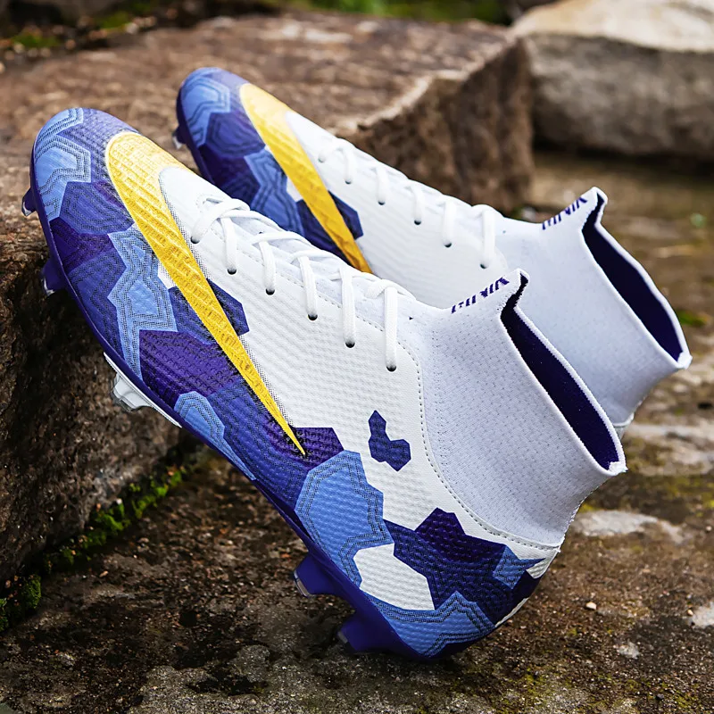 Fashion Purple Printed Soccer Cleats Men Outdoor Lightweight Soccer Boots Men Professional Unisex High Ankle Football Shoes Men
