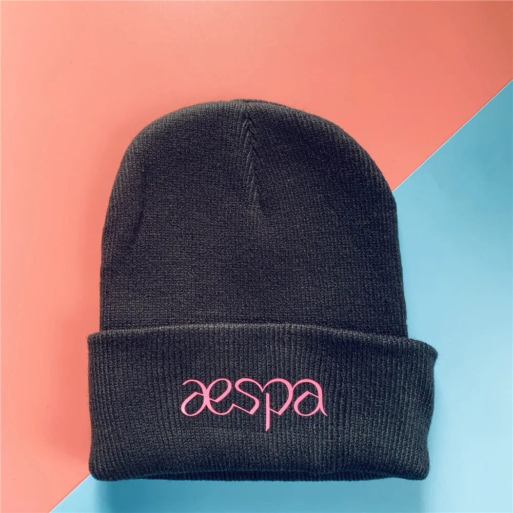 

KPOP New Gilrs Idol Group aespa Comfortable Warm Beanie Hat KARINA Winter