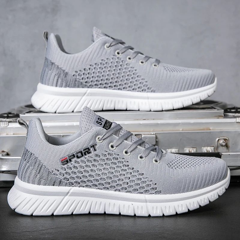 

2021 new men's casual shoes comfortable and breathable mesh light outdoor sneakers sports summer fashion men's shoes
