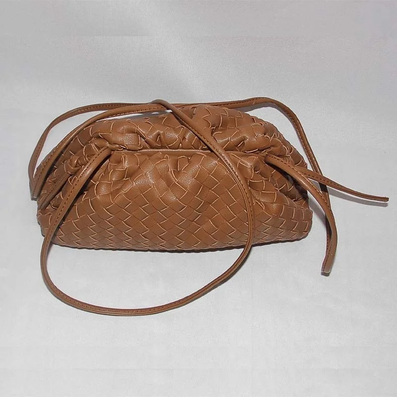 

Weaving cloud bag 2019 new leather women's bag soft leather dumpling Bag Fashion One Shoulder Messenger hand bag