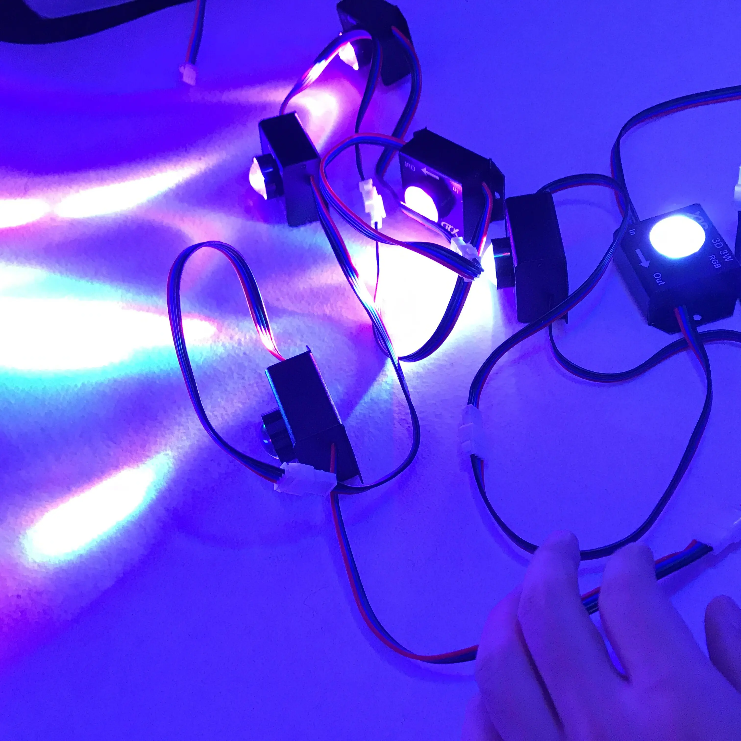 

3W high power led UCS1903/WS2811 controlled RGB spotlight;DC5V input;addressable;IP40;5 degree beam angle