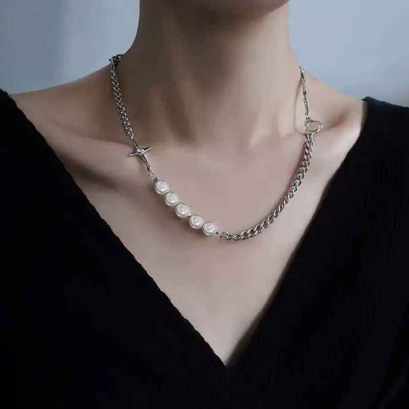 

Hip Hop Pearl Charm Necklace Asymmetric Chain Collar Necklace for Women Men Streetwear Korean Fashion Choker Necklace Jewelry