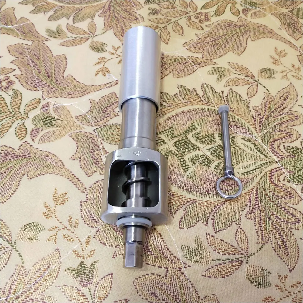 1 комплект (прижимная штанга + отжимный винт) для автоматического домашнего