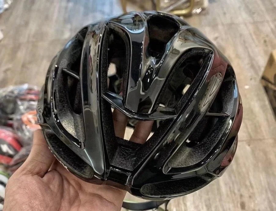 

Cycling Helmet Women Men Bicycle Helmet MTB Bike Mountain Road Cycling Safety Outdoor Sports red Helmet