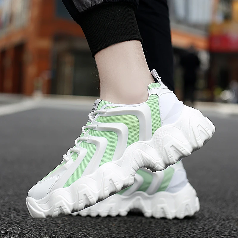 Модные мужские кроссовки для бега новинка Папины дышащая сетчатая мужская обувь