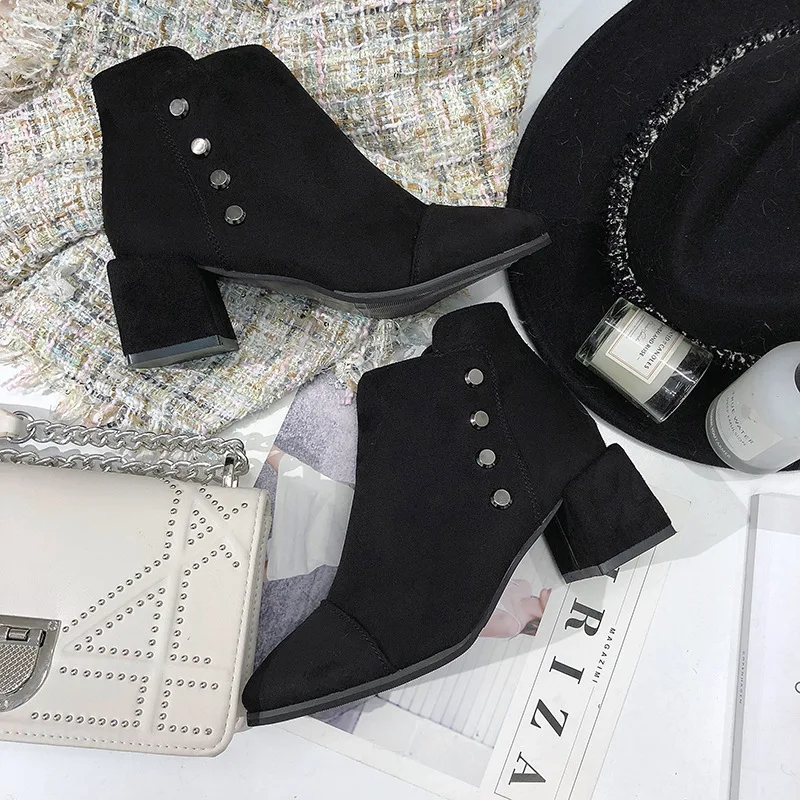 Повседневная обувь без шнуровки женские ботинки Ботинки с низким голенищем