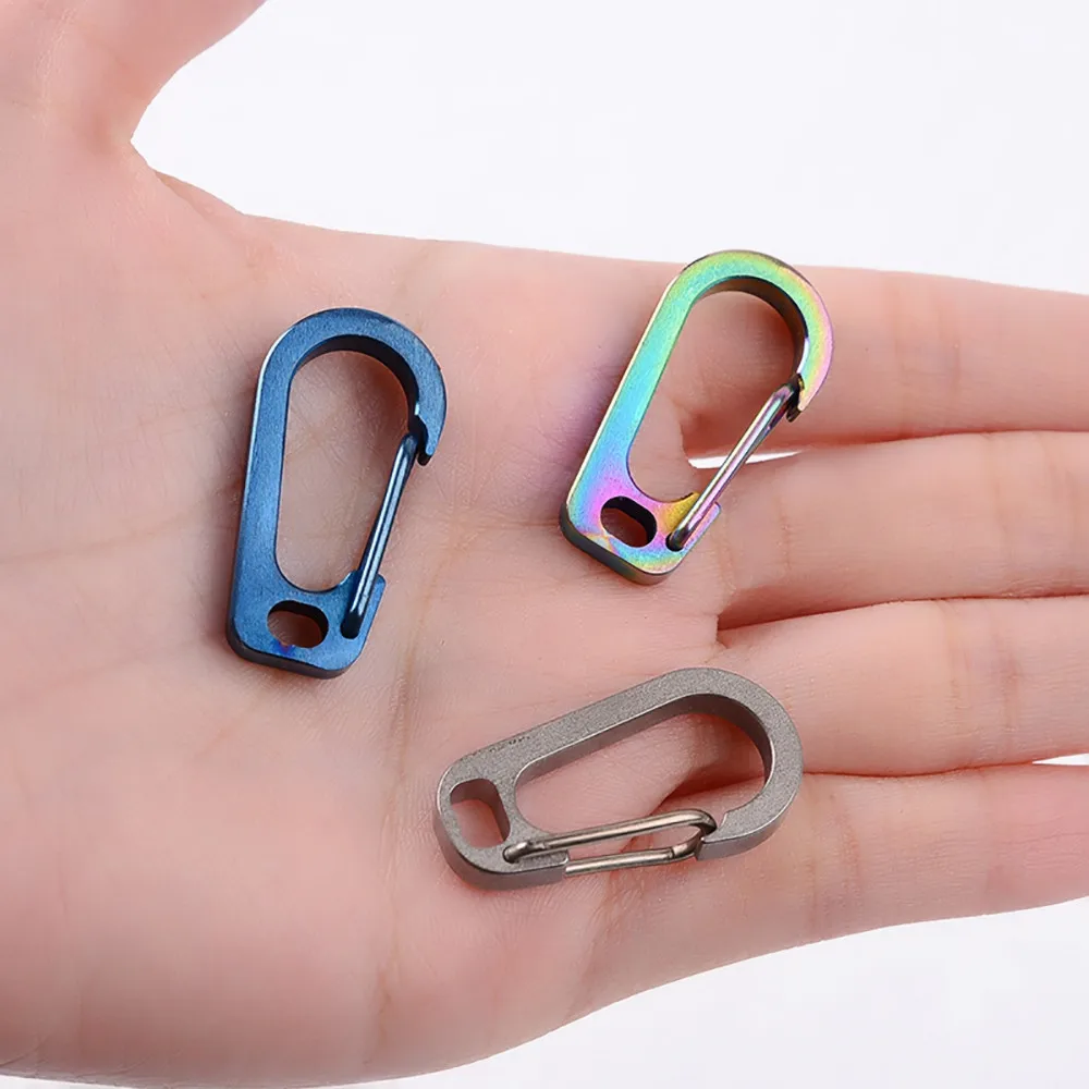 

EDC Titanium Alloy Carabiner Keychain Buckle Hanger Carabiner Keyring Holder Mountaineering Hook Accesorios de escalada