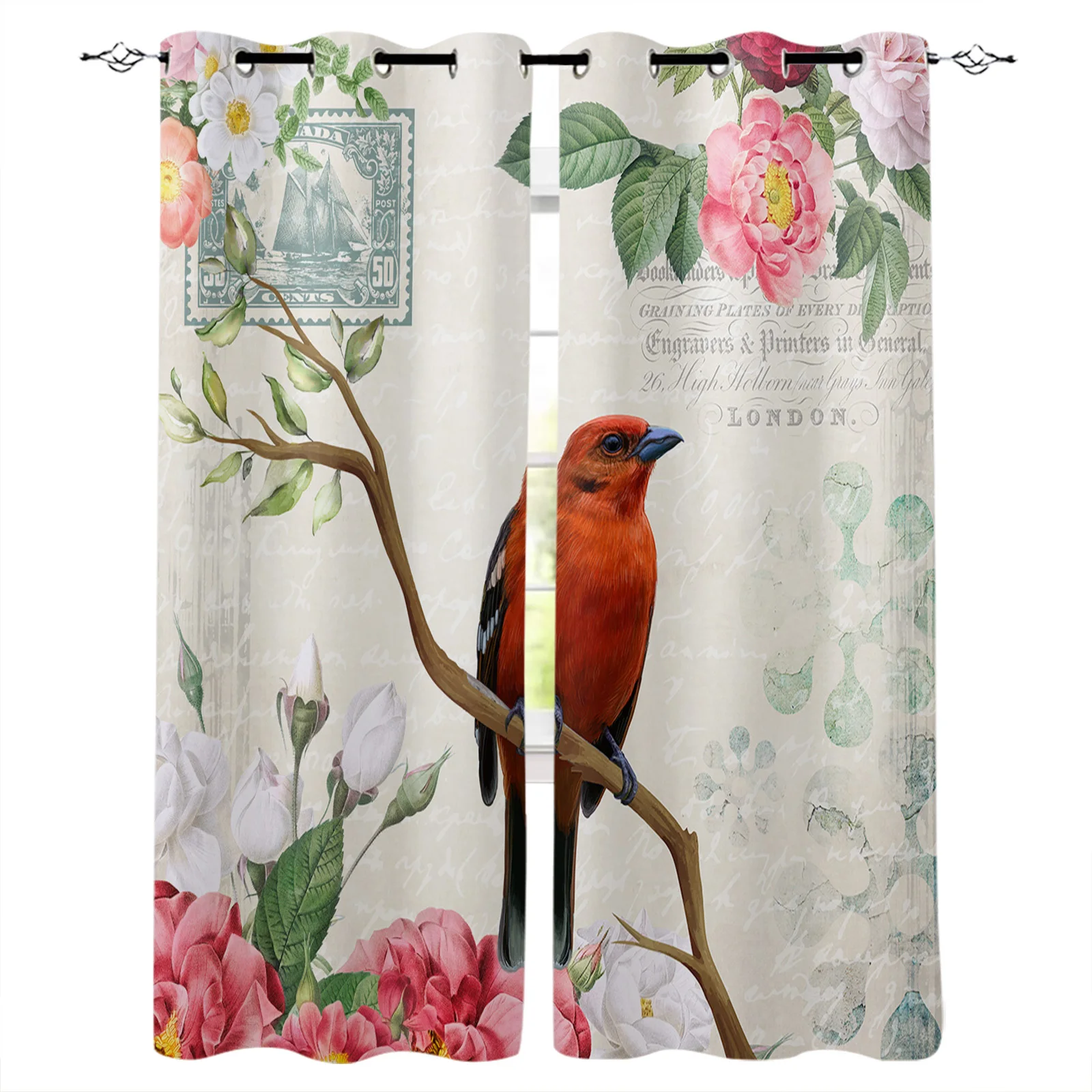 Японские шторы в классическом азиатском стиле с рисунками цветов и веток